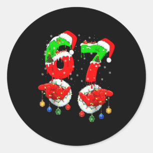 Grappige Zes Zeven 67 Meme 6 7 Kerstman Hand B Ronde Sticker