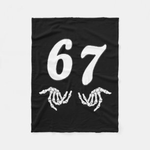 Grappige Zes Zeven 6 7 Meme 67 Skelet Hand Hallowe Fleece Deken