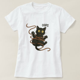Grappige zwarte kat verstrikt in touw - Schattigee T-shirt