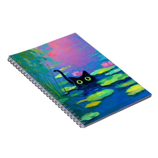 Grappige zwarte kat zwemt in vijver | Excentrieke  Notitieboek (Rechterzijde)