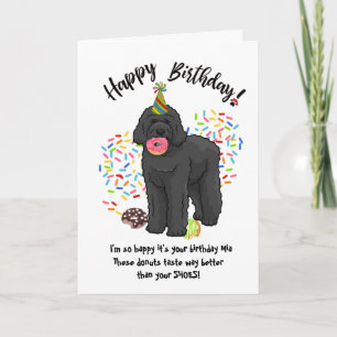 Grappige zwarte Labradoodle Verjaardag Kaart Donut