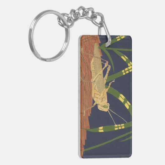 Grasshopping in groene gras op blauwe achtergrond sleutelhanger (Voorkant Links)