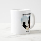 Grateful Agradecida tweetalig Moederdag hart Extra Grote Beker (Voorkant rechts)