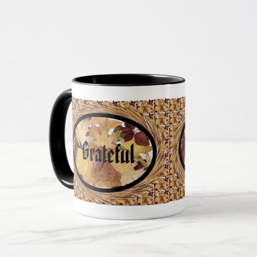 Grateful on Autumn Leaves in Swirled Lijsten Mok (Voorkant links)