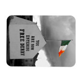 Gratis Derry Corner - Magneet (Horizontaal)