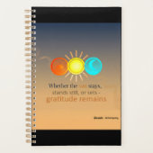 Gratitude Remains: Grace in Every Time Zone | Dail Planner (Voorkant)