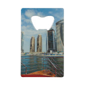 Gratte-ciel dans la marina de Dubaï (Dos)
