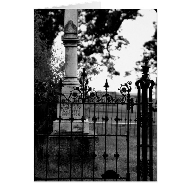Grave (Devant)