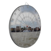 Gravesend in Kent. Dartbord (Voorkant Links)