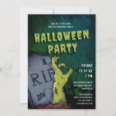Graveyard Zombie Hand Scary Halloween Party Kaart (Voorkant)