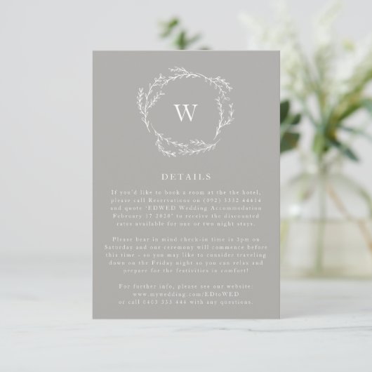 Gray and White Simple Wreath Wedding Card RSVP Kaartje (Staand voorkant)
