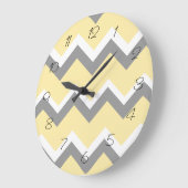 Gray and Yellow Chevron Wall Clock Grote Klok (Hoek)