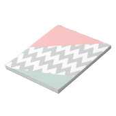 Gray Chevron Mint en Coral Notitieblok (Gedraaid)