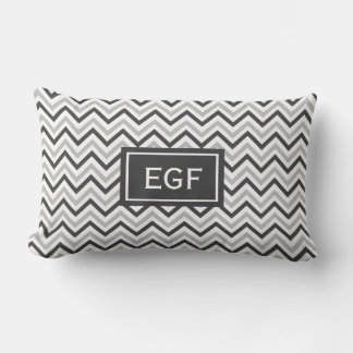 Gray Chevron Monogram Kussen