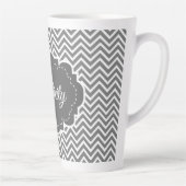 Gray Chevron Persoonlijke Latte Mok (Rechts)