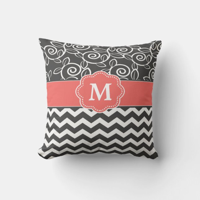 Gray Coral Chevron Monogram Kussen (Voorkant)