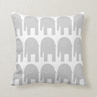 Gray Elephants Kussen