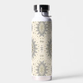 Gray Gold Mandala Pattern Monogram Waterfles (Links)