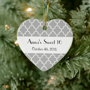 Gray Latticework, Quatrefoil, Trellis, Sweet 16 Keramisch Ornament