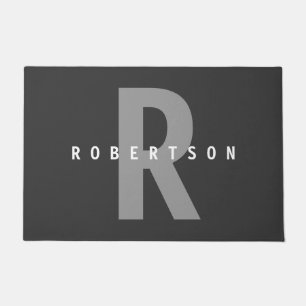 Gray Modern Trendy Monogram Familienaam Deurmat