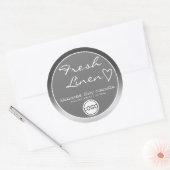 Gray Ombre Circle Logo Modèle Soy Candle Étiquette (Enveloppe)