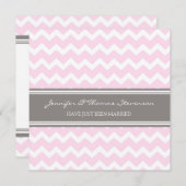 Gray Pink Chevron vient de se marier Faire-part (Devant / Derrière)