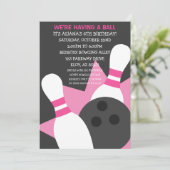 Gray/Pink On the Ball Bowling Party Invitation (Debout devant)