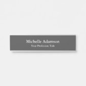 Gray Professional Plain Modern Deurbordje (Voorkant)