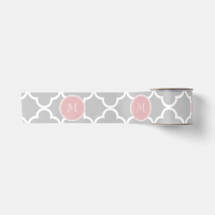 Gray Quatrefoil Patroon, Roze Monogram Lint
