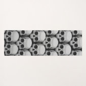 Gray Skull Pattern – Minimal Gothic Design Yogamat (Achterkant (horizontaal))