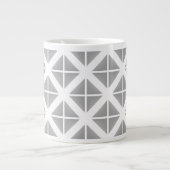 Gray Trendy Triangle Patroon Jumbo Mok (Voorkant)