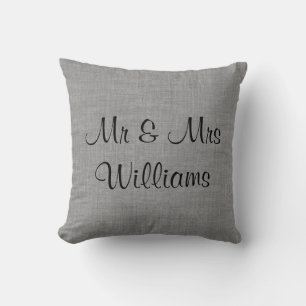 Gray "We hebben het gedaan" Monogrammed Pillow Kussen