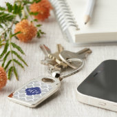 Gray White Moroccan #5 Navy 3 Initiaal Monogram Sleutelhanger (Zijkant)