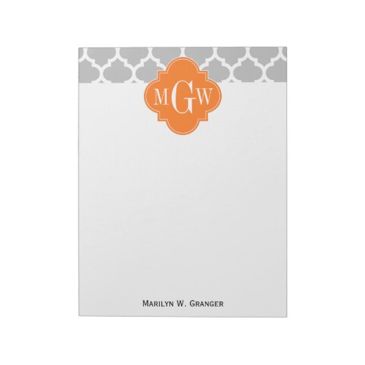 Gray White Moroccan #5 Pumpkin 3 Initiaal Monogram Notitieblok (Gedraaid)