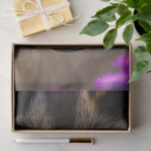 Gray Wolf Stare en paarse bloemen Tissuepapier (Geschenk)