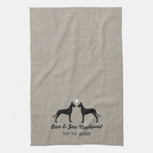 Great Dane Silhouettes met Heart Passen getrouwd C Theedoek (Verticaal)