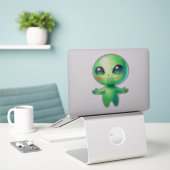 Green Alien Sticker (Laptop op bureau)