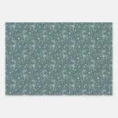 Green background with deer, gift packaging inpakpapier vel (Voorkant 3)