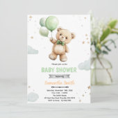 Green balloon bear baby shower invitation (Debout devant)