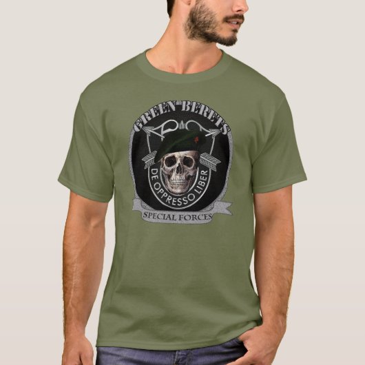 GREEN BERETS T-SHIRT (Voorkant)