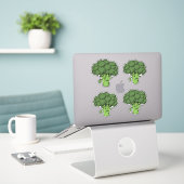 Green Broccoli Sticker (Laptop op bureau)