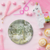 Green Butterfly Inset with Ironwork Gate Papieren Bordje (Feest)