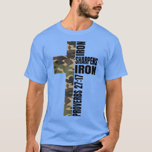 Green Camo Iron Sharpens Iron Christelijk Cross Fa T-shirt