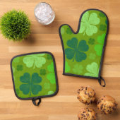 Green Clovers, Lucky Clovers, Saint Patrick's Day Ovenwant & Pannenlap Set (Top down)