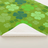 Green Clovers, Lucky Clovers, Saint Patrick's Day Sherpa Deken (3/4)