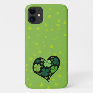 Green Clovers, Saint Patrick's Day, Heart iPhone 11 Hoesje