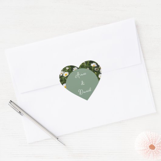 Green Daisy Hart Sticker (Envelop)