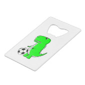 Green Dinosaur Loves Soccer Kredietkaart Flessenopener (Achterkant Gekanteld)