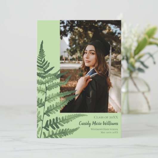 Green Fern Elegant Plante Faire-part de graduation (Debout devant)