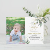 Green & Gold Eucalyptus Photo Baptême Invitation (Debout devant)